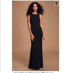 New Lulu’s Lace Backless Black M Maxi Dress
